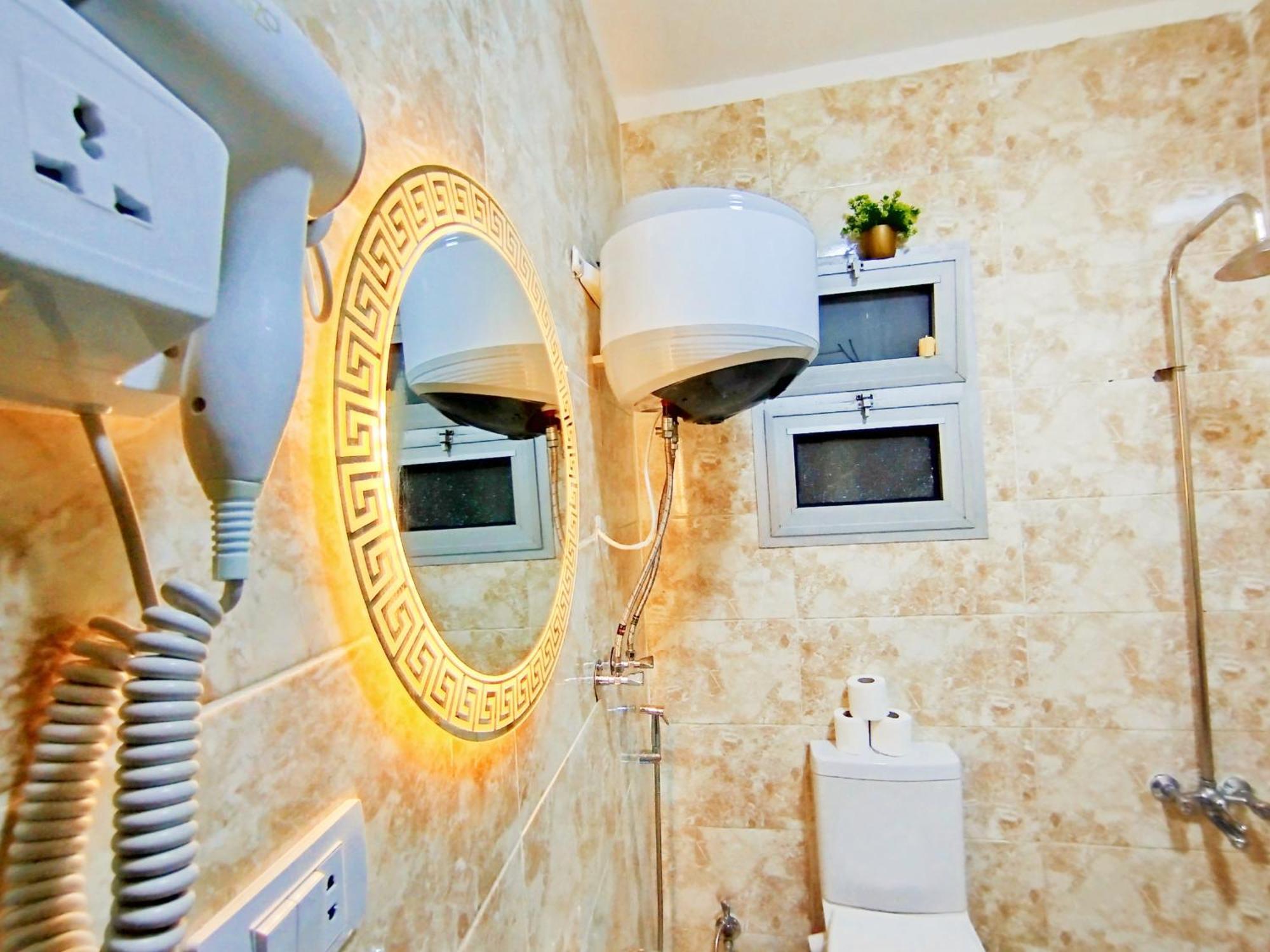 Garden City Apartment In Downtown カイロ エクステリア 写真